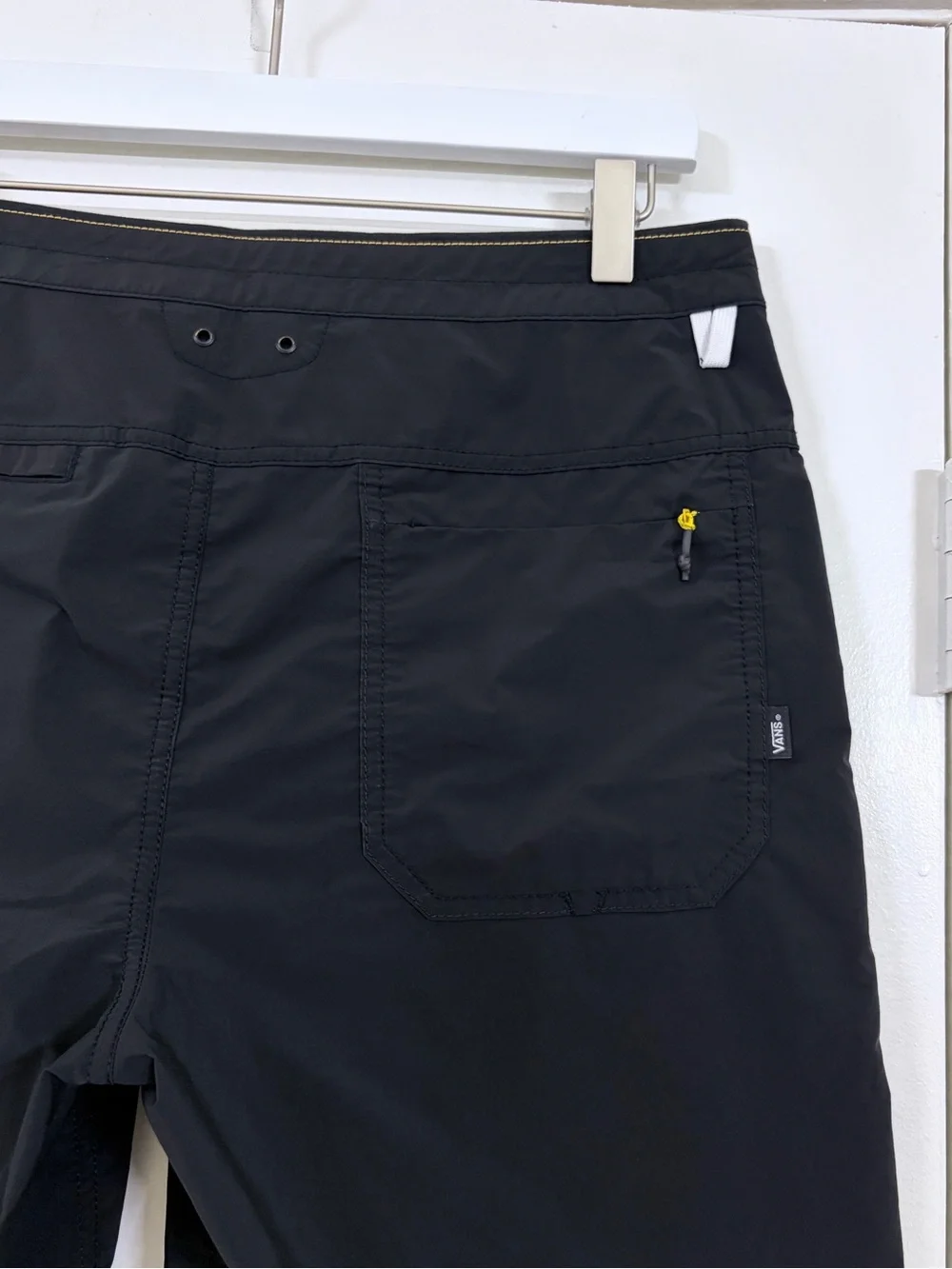 Vans x National Geographic Voyage Trunk Board Shorts Black Size 30 Limited